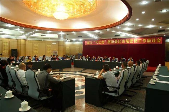 玉龙股份股票行情最新动态，友情与股市交织的温馨故事