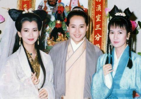 鞠婧祎最新电视剧,鞠婧祎最新电视剧，巷弄深处的惊喜之作与隐藏小店的独特魅力
